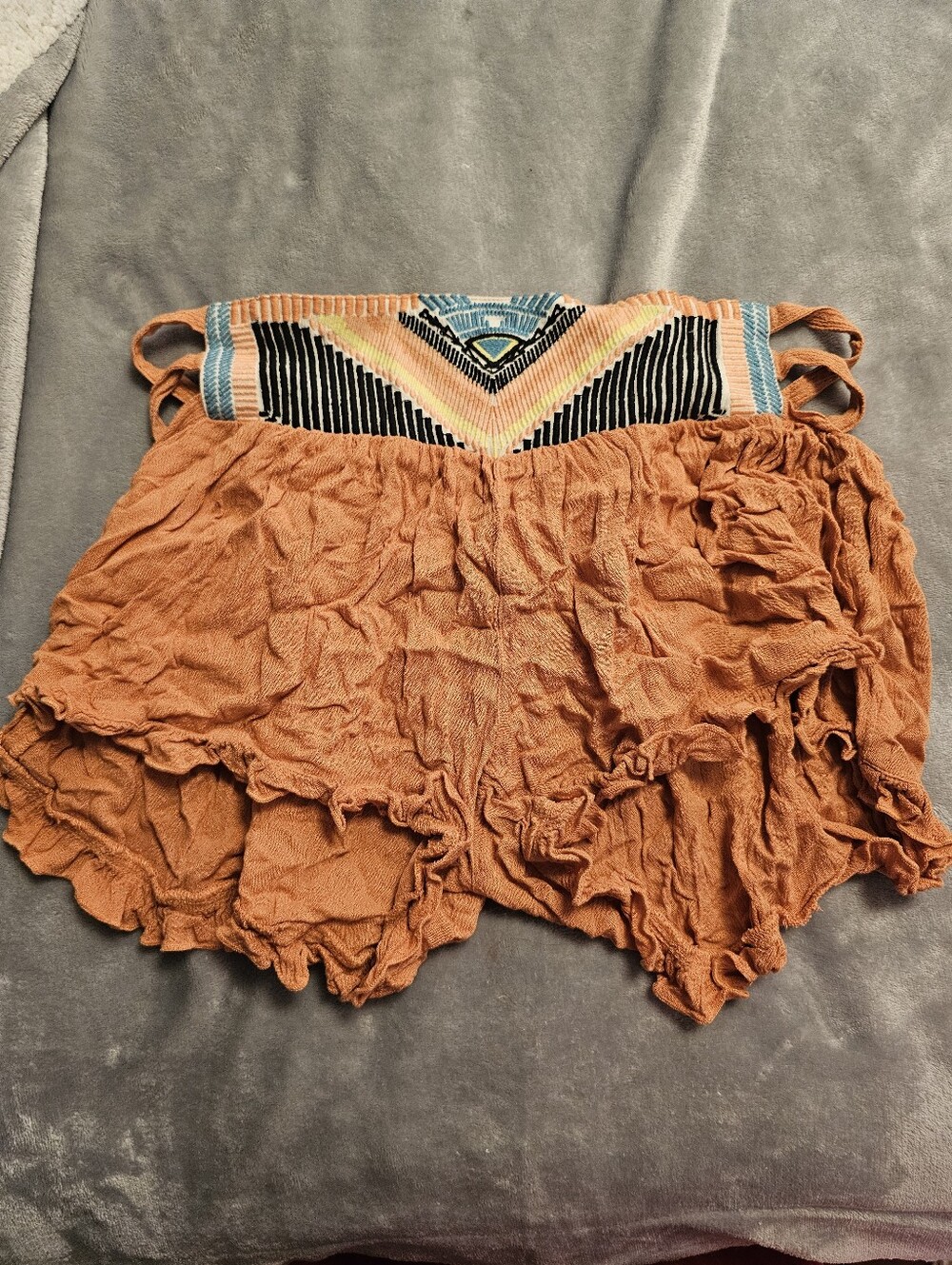 Rip Curl Tribal Boho Beach Shorts, Size L.
